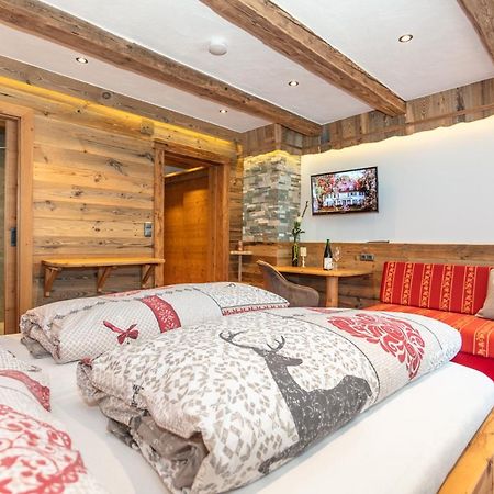 Pension Berghof Maria Alm am Steinernen Meer Eksteriør billede